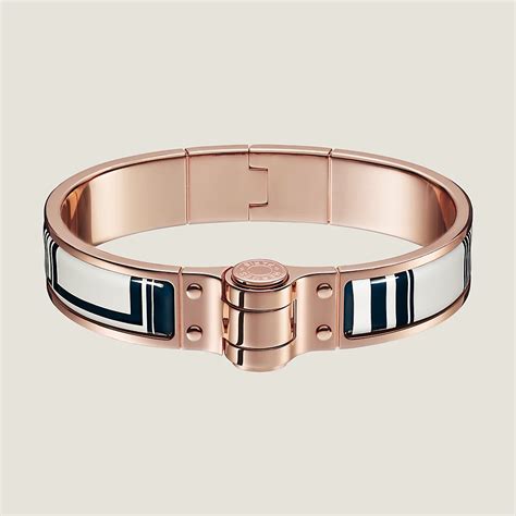 hermes etriers tattoo hinged bracelet|how to use hermes h bracelet.